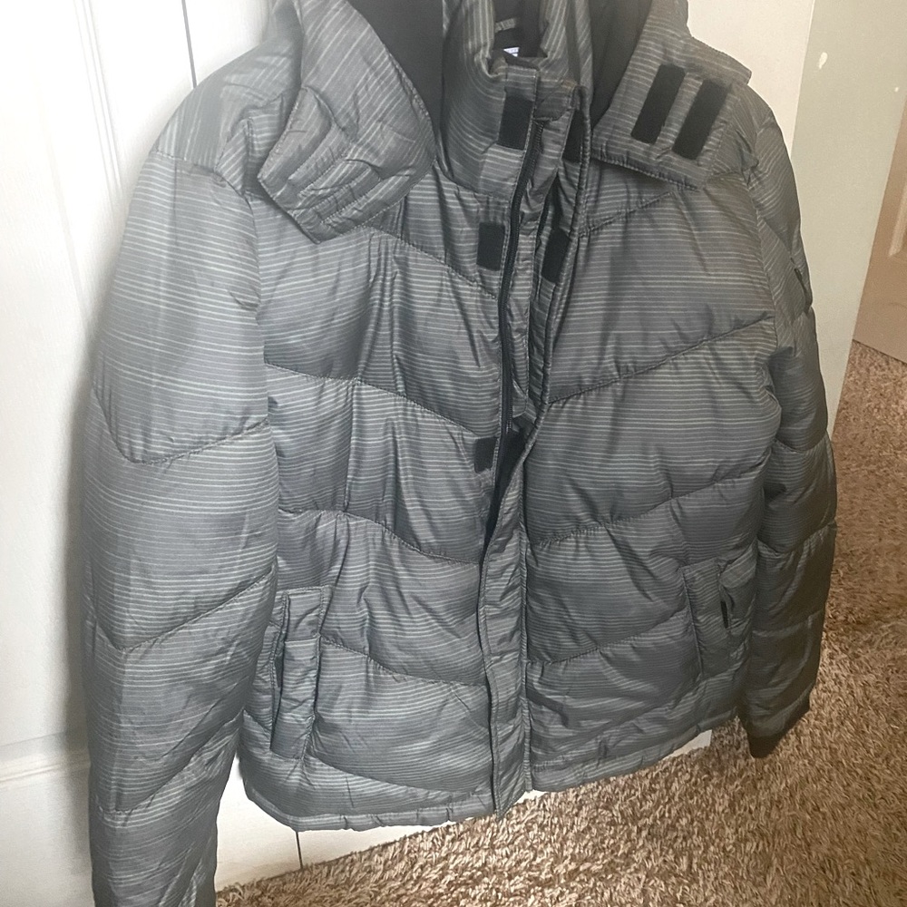Dark Green/Black Boys/Mens Winter Jacket, size 14/16, puffer style